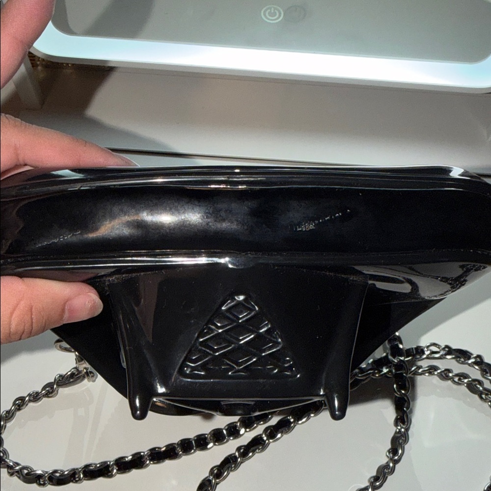 Star Wars Darth Vader Black Chain Bag - Picture 4 of 5